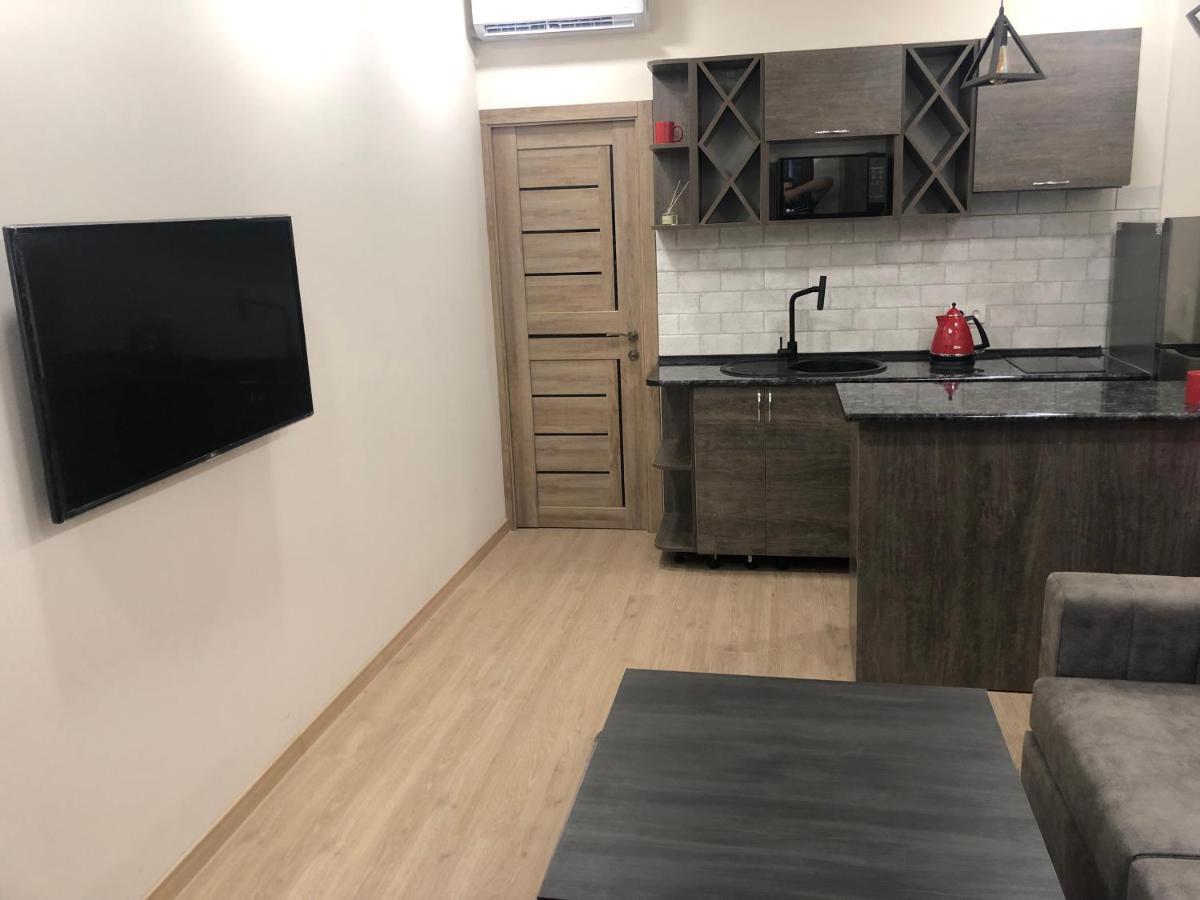 Karen'S Dom & Terrace Villa Ереван Екстериор снимка