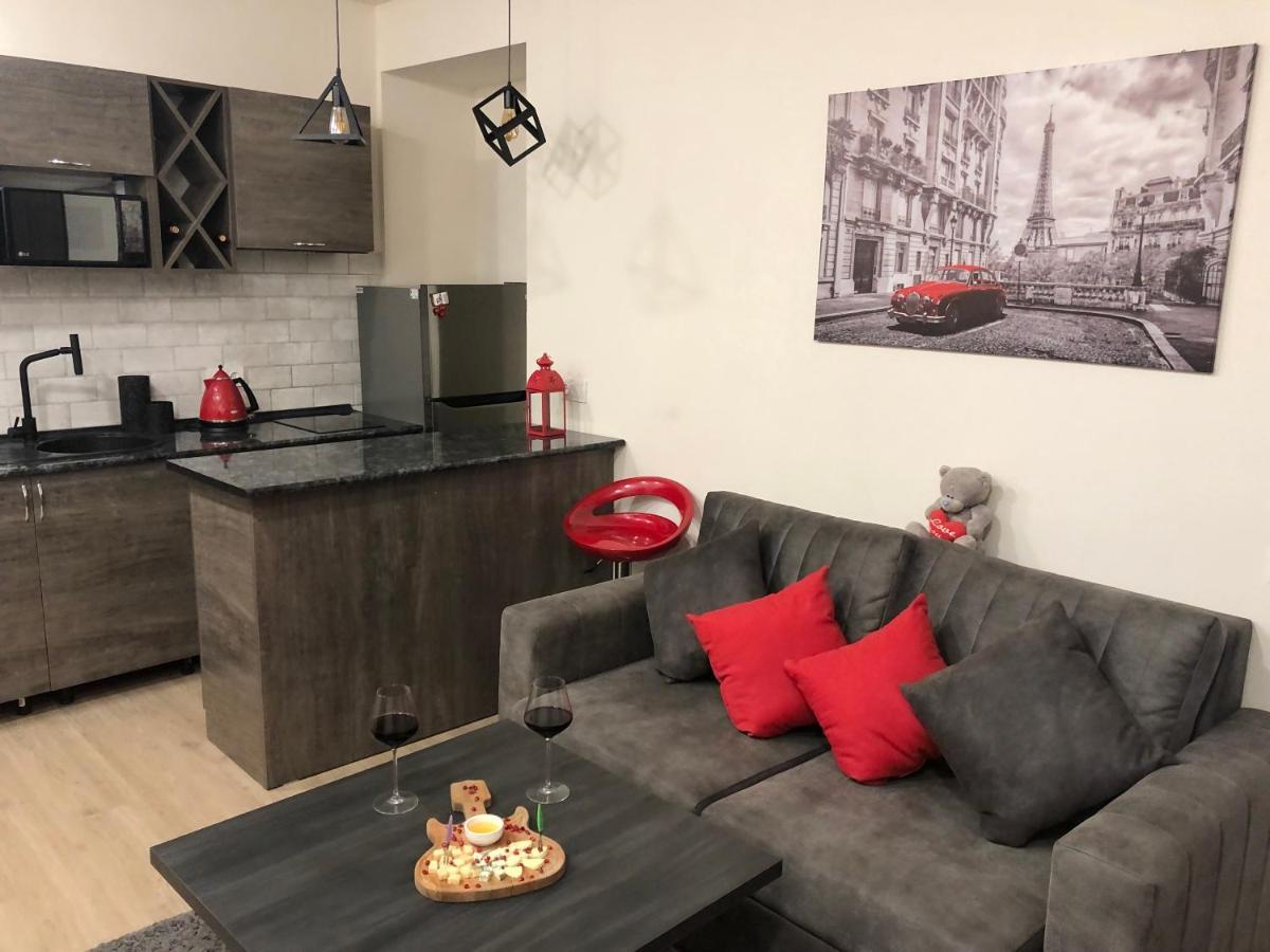 Karen'S Dom & Terrace Villa Ереван Екстериор снимка